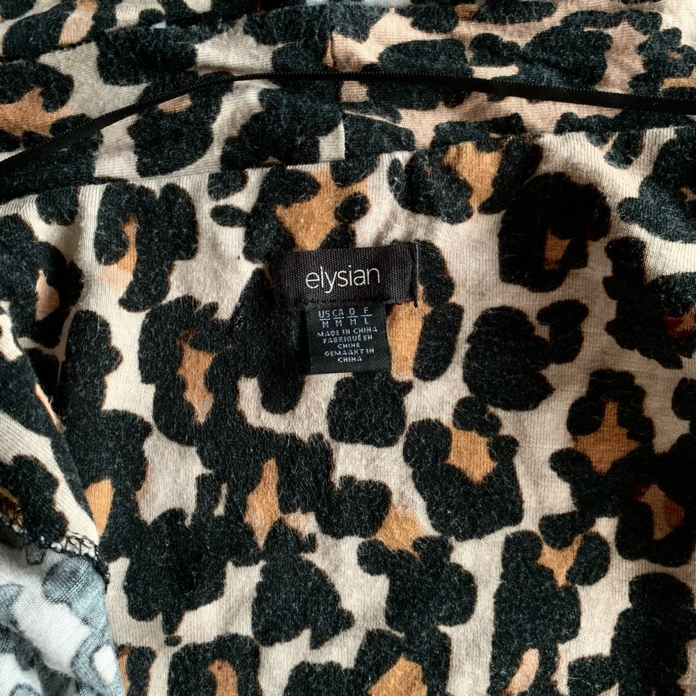 Leopard Print Robe - Picture 5 of 6